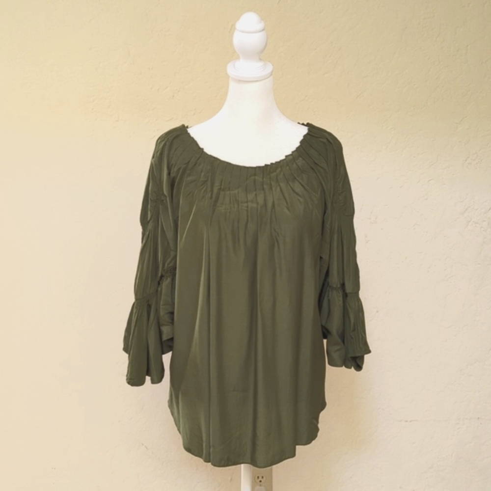 Neiman Marcus Olive Pleated Neckline Puff Sleeve Silky Blouse Size Small